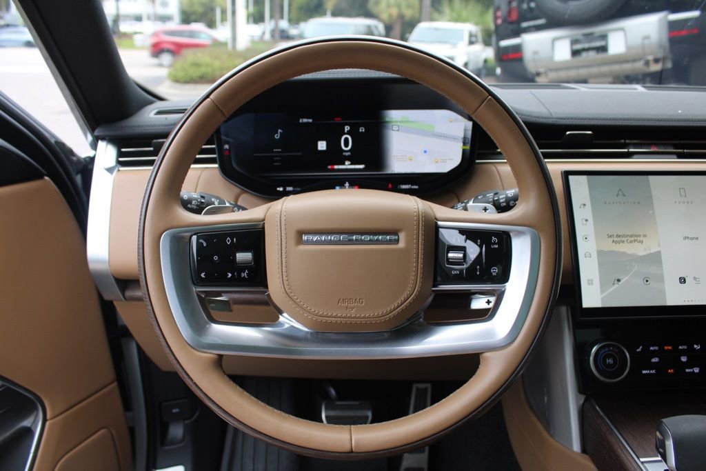 Certified 2023 Land Rover Range Rover SE AWD/4WD image 12