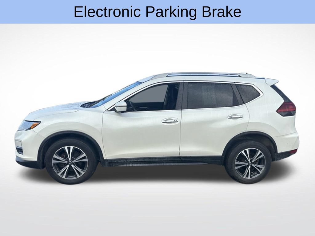 Used 2020 Nissan Rogue SV w/ Premium Package AWD/4WD image 4
