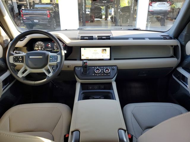Used 2024 Land Rover Defender 110 S image 11