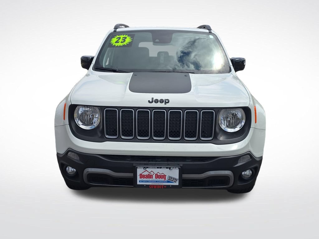 Used 2023 Jeep Renegade Latitude AWD/4WD image 10