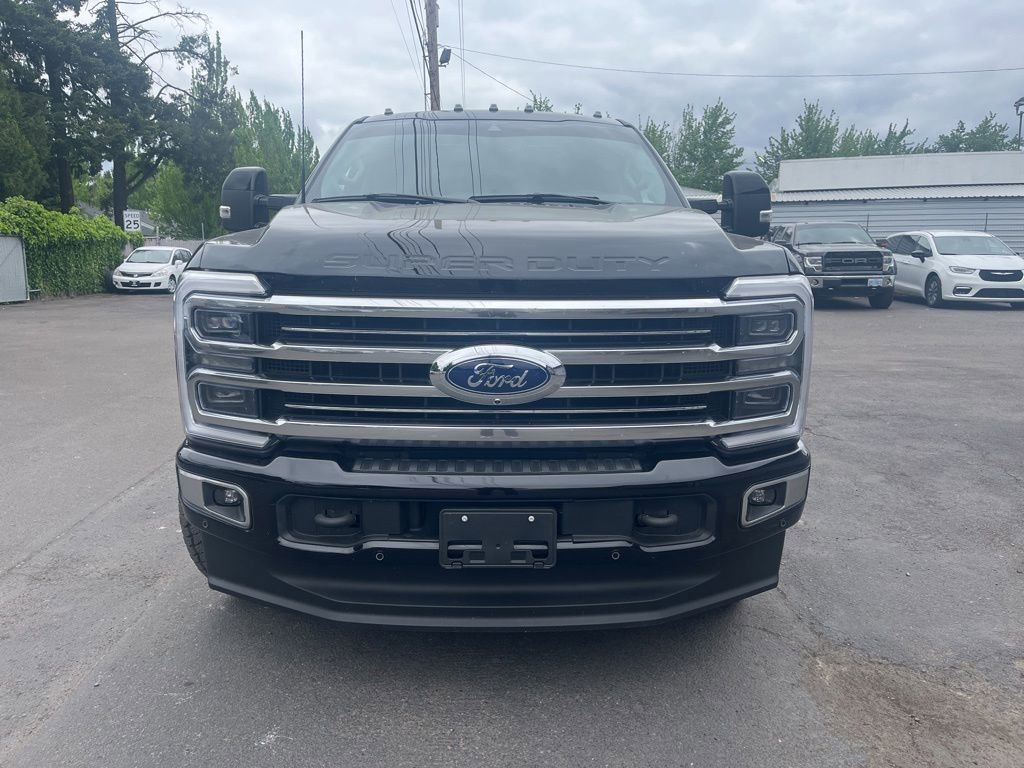 Used 2023 Ford F350 Limited w/ FX4 Off-Road Package AWD/4WD image 2