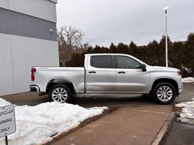 Used 2021 Chevrolet Silverado 1500 Custom image 2