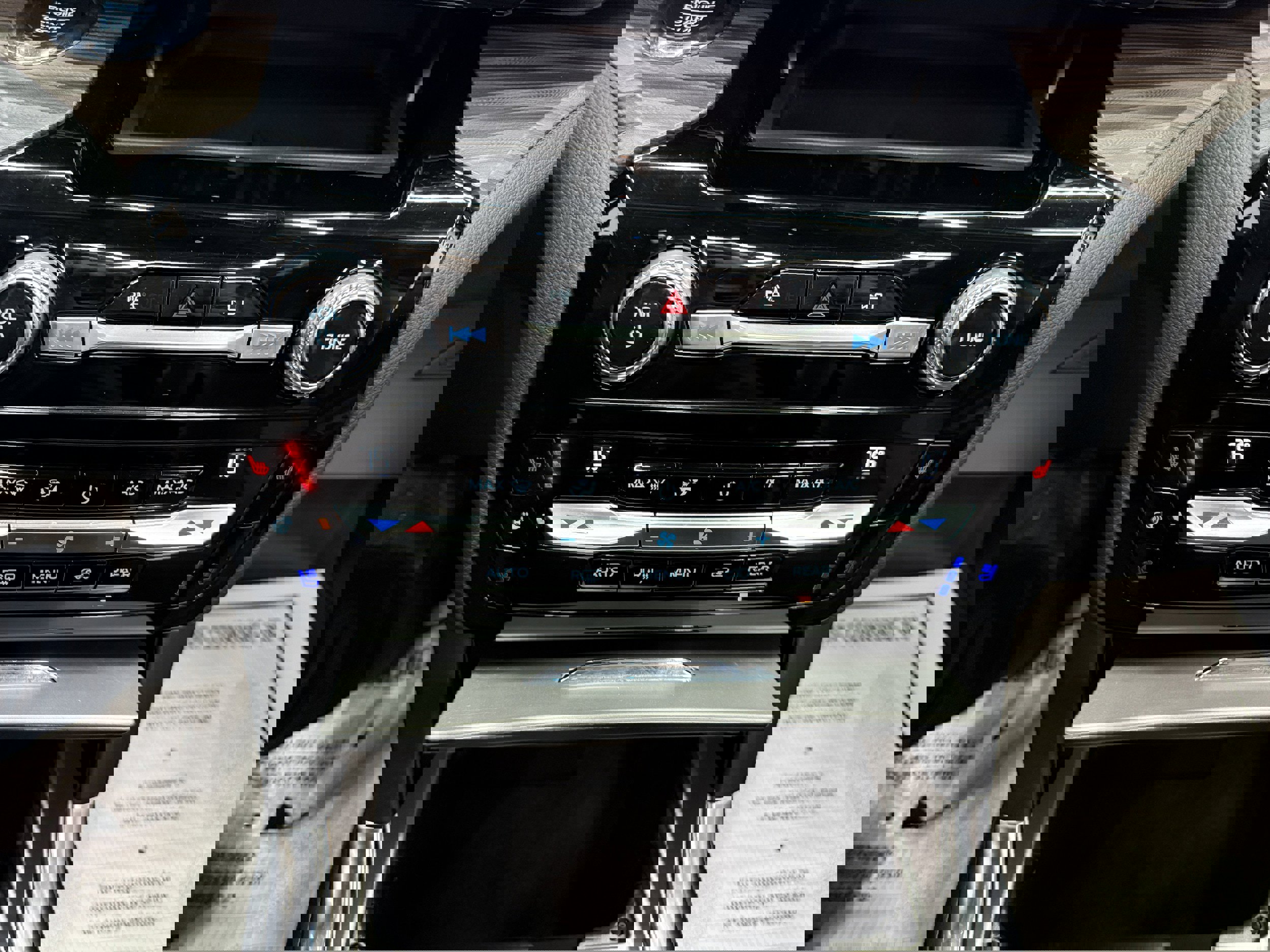 Used 2021 Ford Explorer Limited w/ Class III Trailer Tow Package image 19