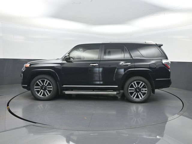 Used 2020 Toyota 4Runner Limited AWD/4WD image 2