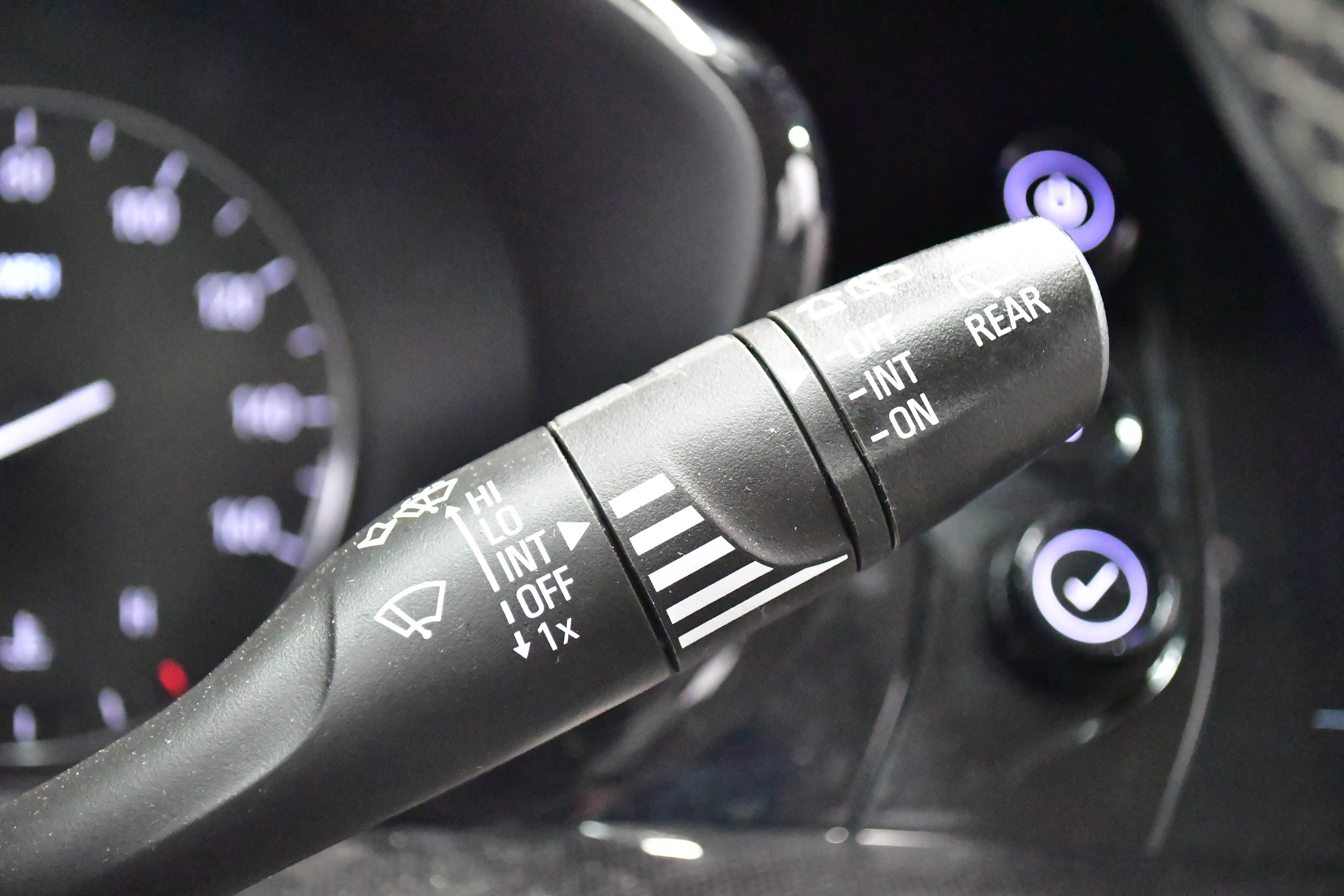 Used 2022 Buick Envision Preferred image 39