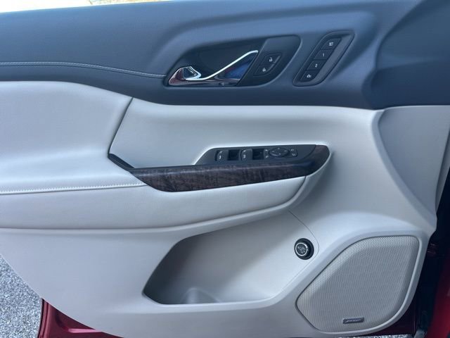 Used 2022 GMC Acadia Denali w/ Denali Ultimate Package image 37