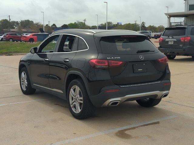 Used 2022 Mercedes-Benz GLA 250 image 7