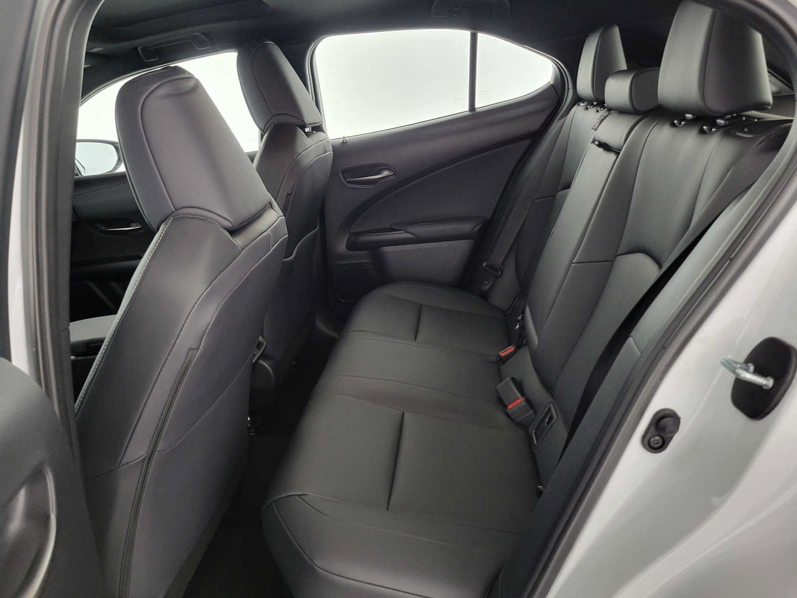 Certified 2026 Lexus UX 300h FWD image 16