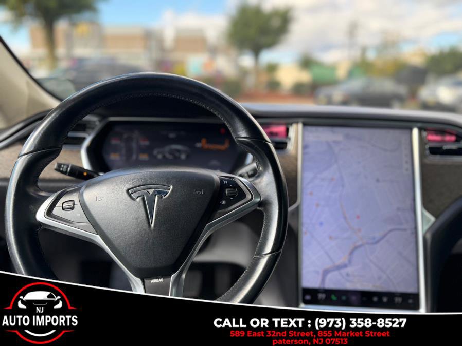 Used 2013 Tesla Model S image 19