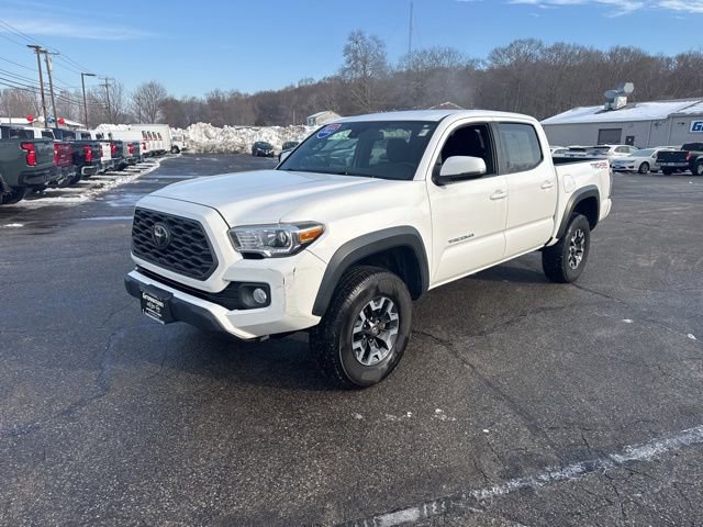 Used 2022 Toyota Tacoma TRD Off-Road w/ Technology Package image 4