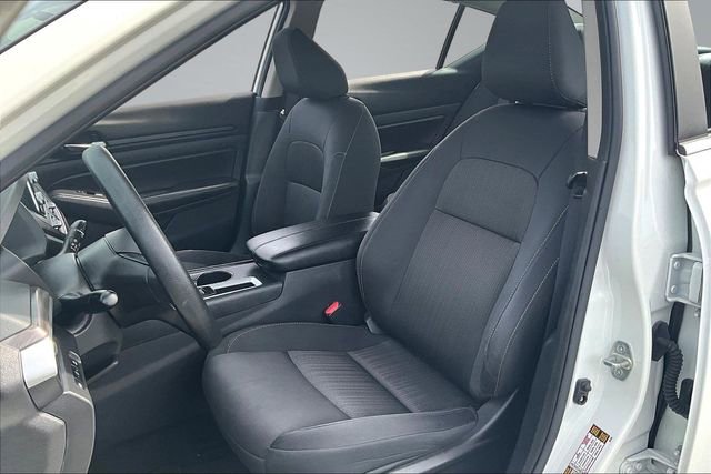 Used 2025 Nissan Altima 2.5 SV image 20