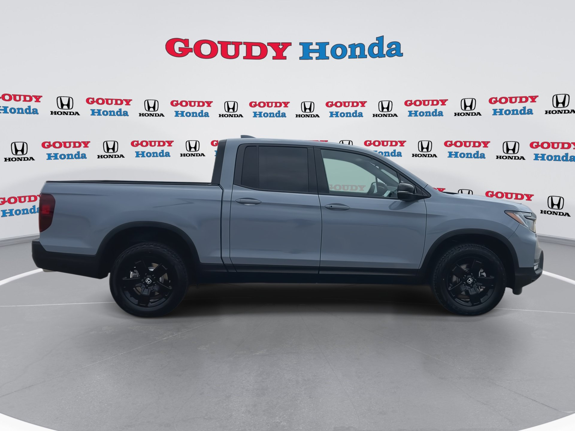 New 2026 Honda Ridgeline Black Edition image 9