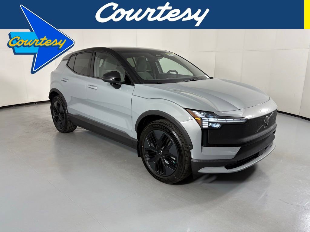 New 2026 Volvo EX30 Cross Country Ultra AWD/4WD image 1