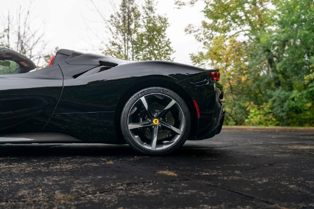 Used 2024 Ferrari SF90 Spider AWD/4WD image 31