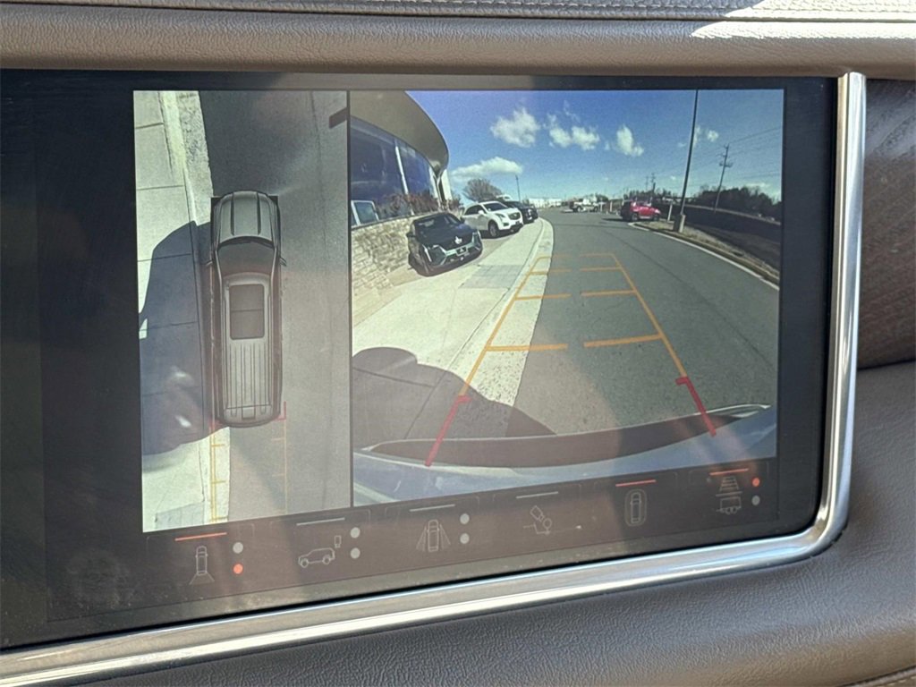 Used 2023 GMC Yukon Denali w/ Advanced Technology Package image 22