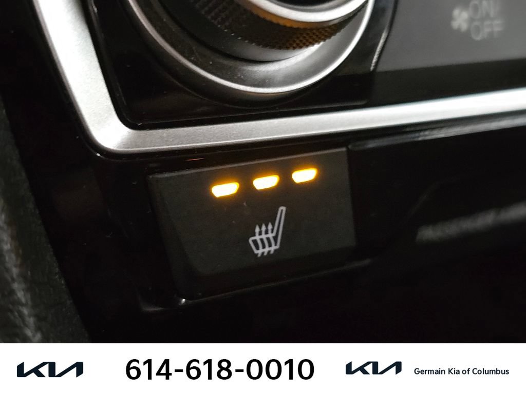 Used 2016 Honda Civic Touring image 32