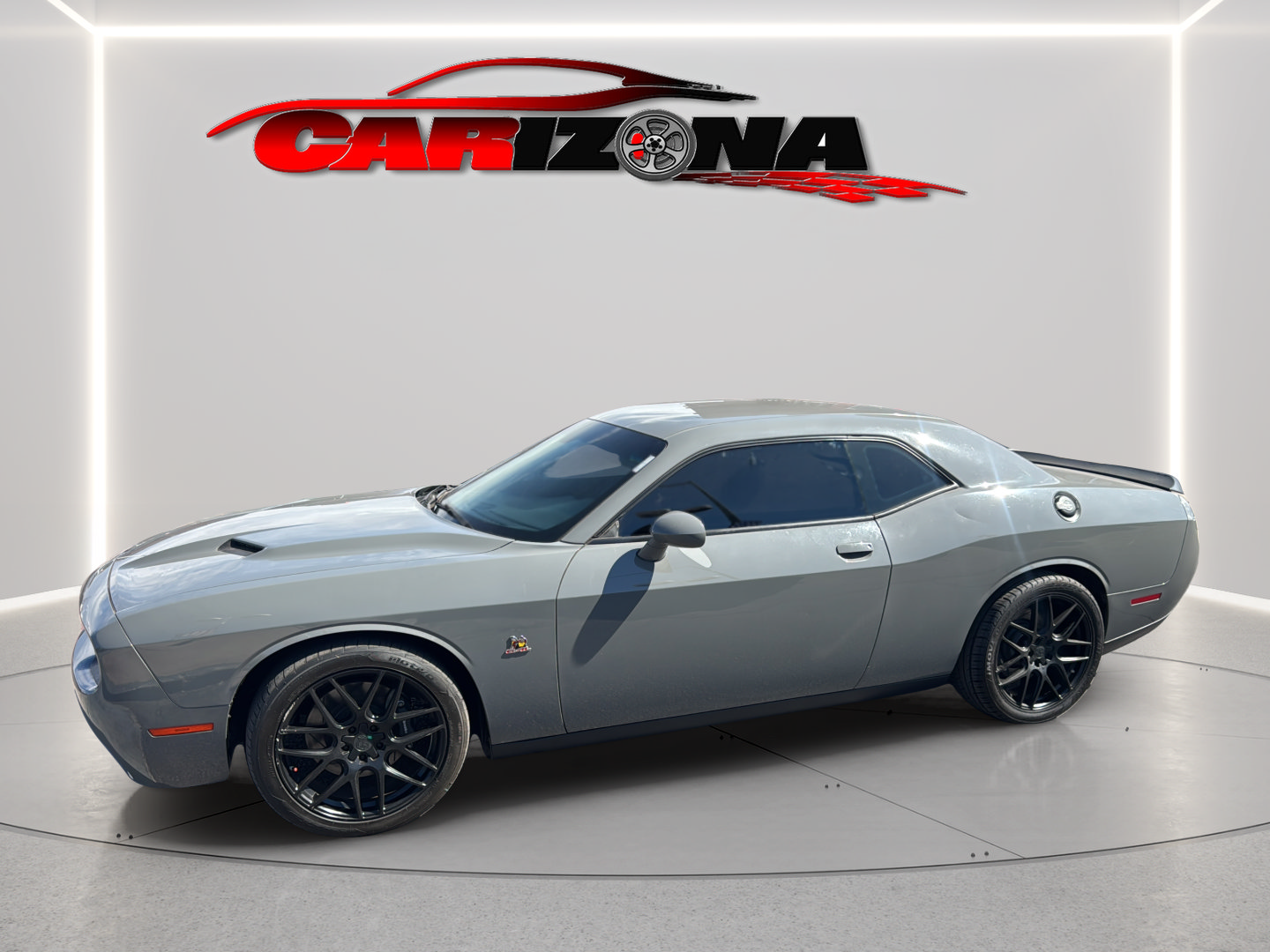 Used 2017 Dodge Challenger R/T Scat Pack w/ Driver Convenience Group RWD image 6