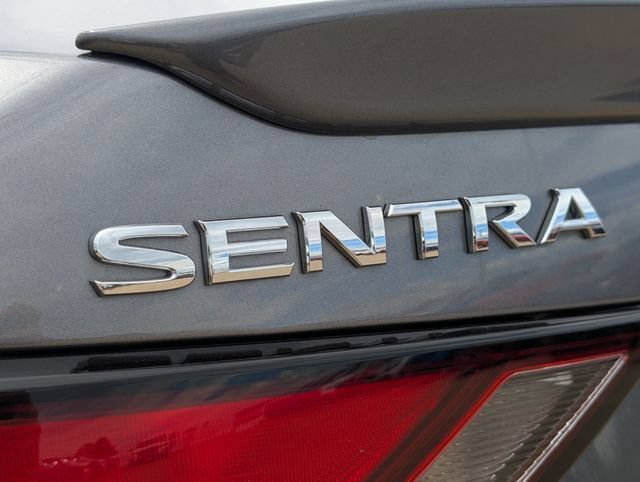 Used 2023 Nissan Sentra SR w/ SR Premium Package FWD image 14