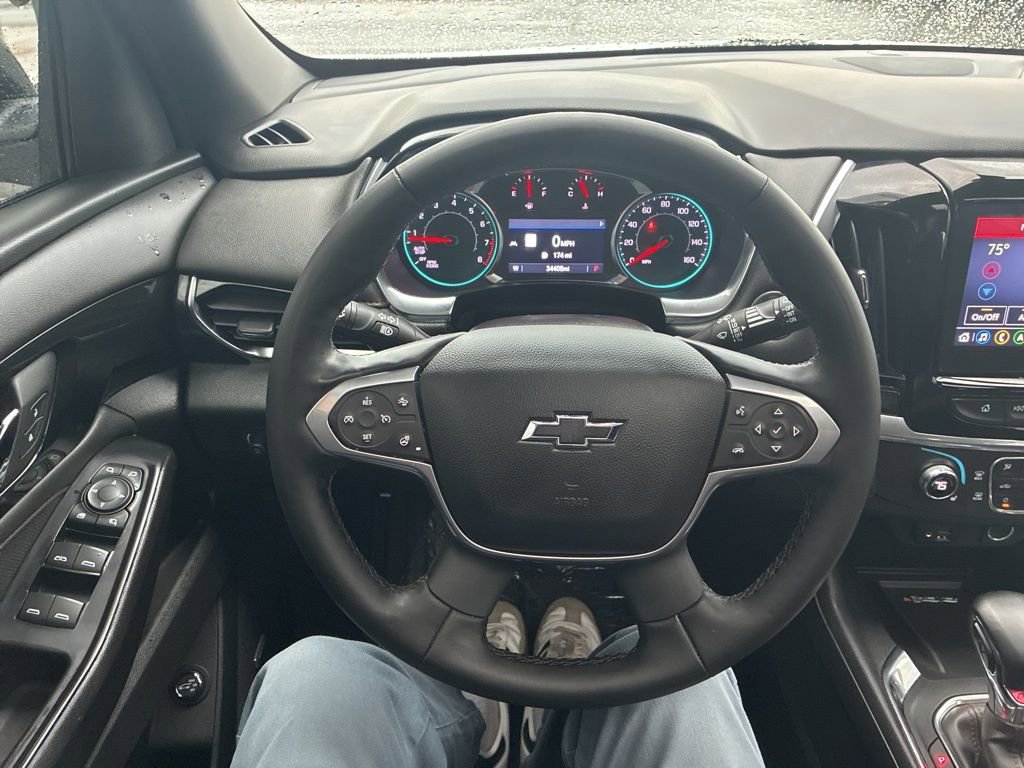 Used 2023 Chevrolet Traverse RS w/ LPO, Floor Liner Package image 21