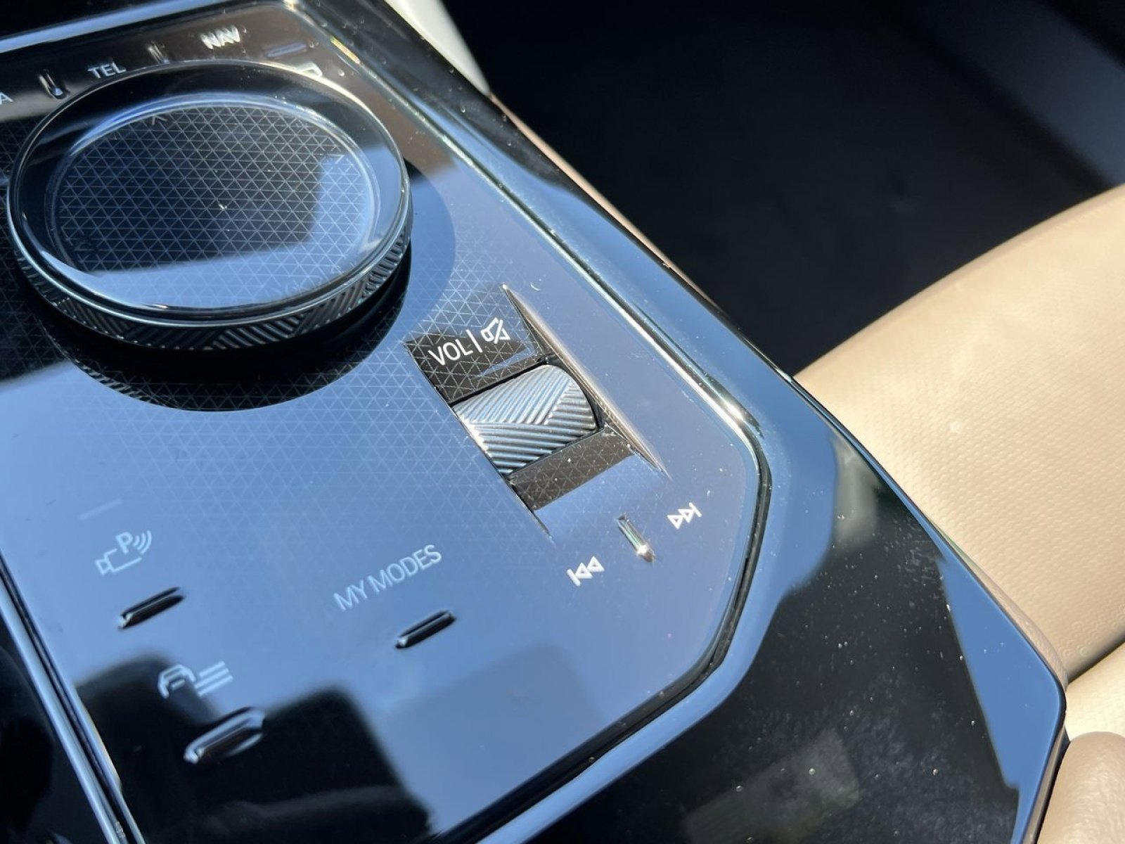 New 2026 BMW i5 eDrive40 w/ M Sport Package image 15