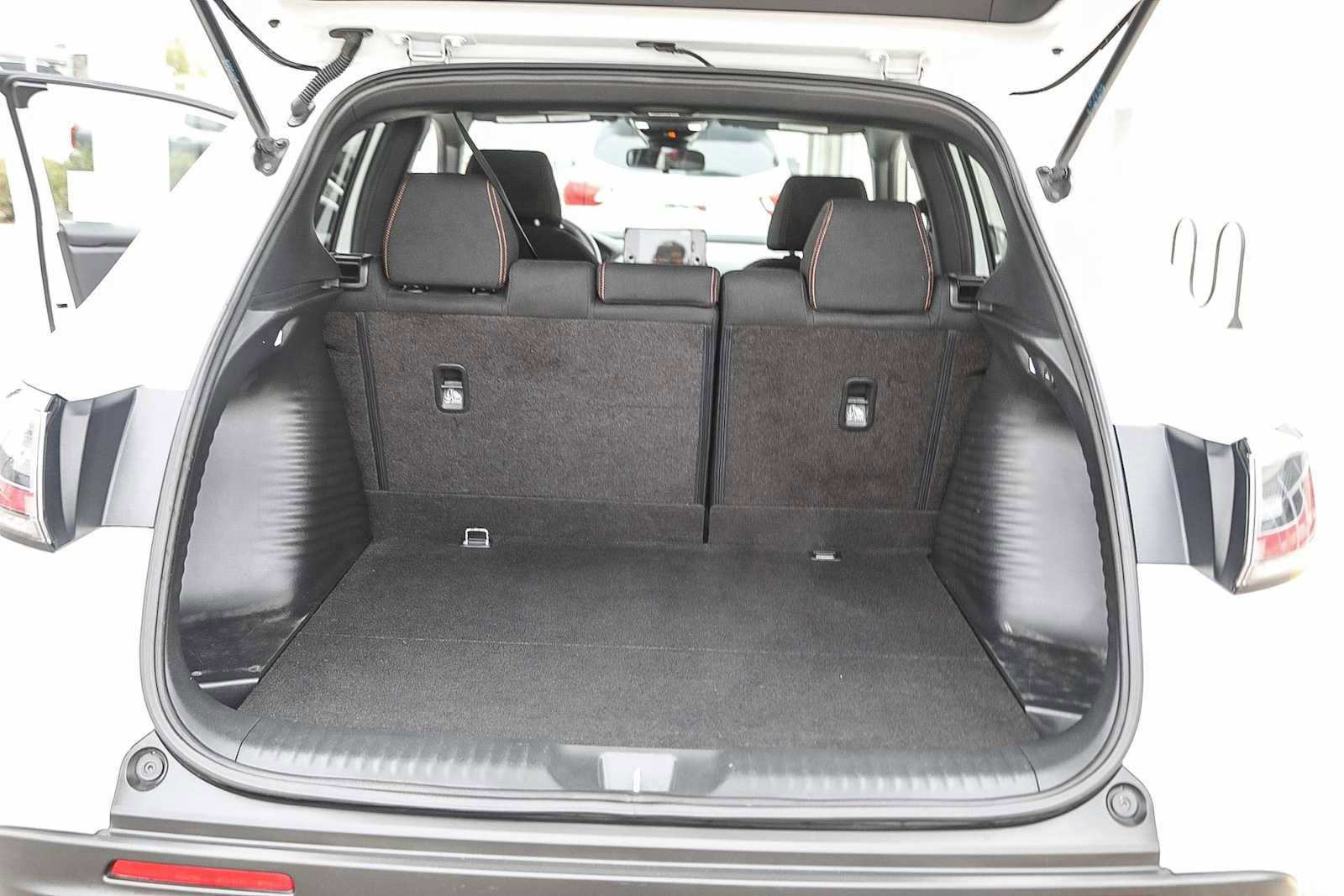 Used 2024 Honda HR-V Sport image 25