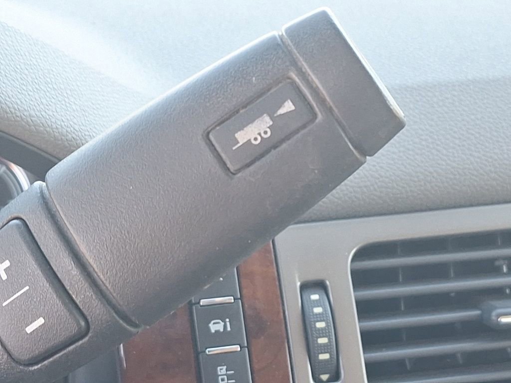 Used 2013 GMC Sierra 1500 SLT w/ Suspension Package, Off-Road image 36