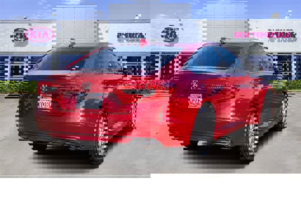 Used 2018 Honda Accord LX image 4