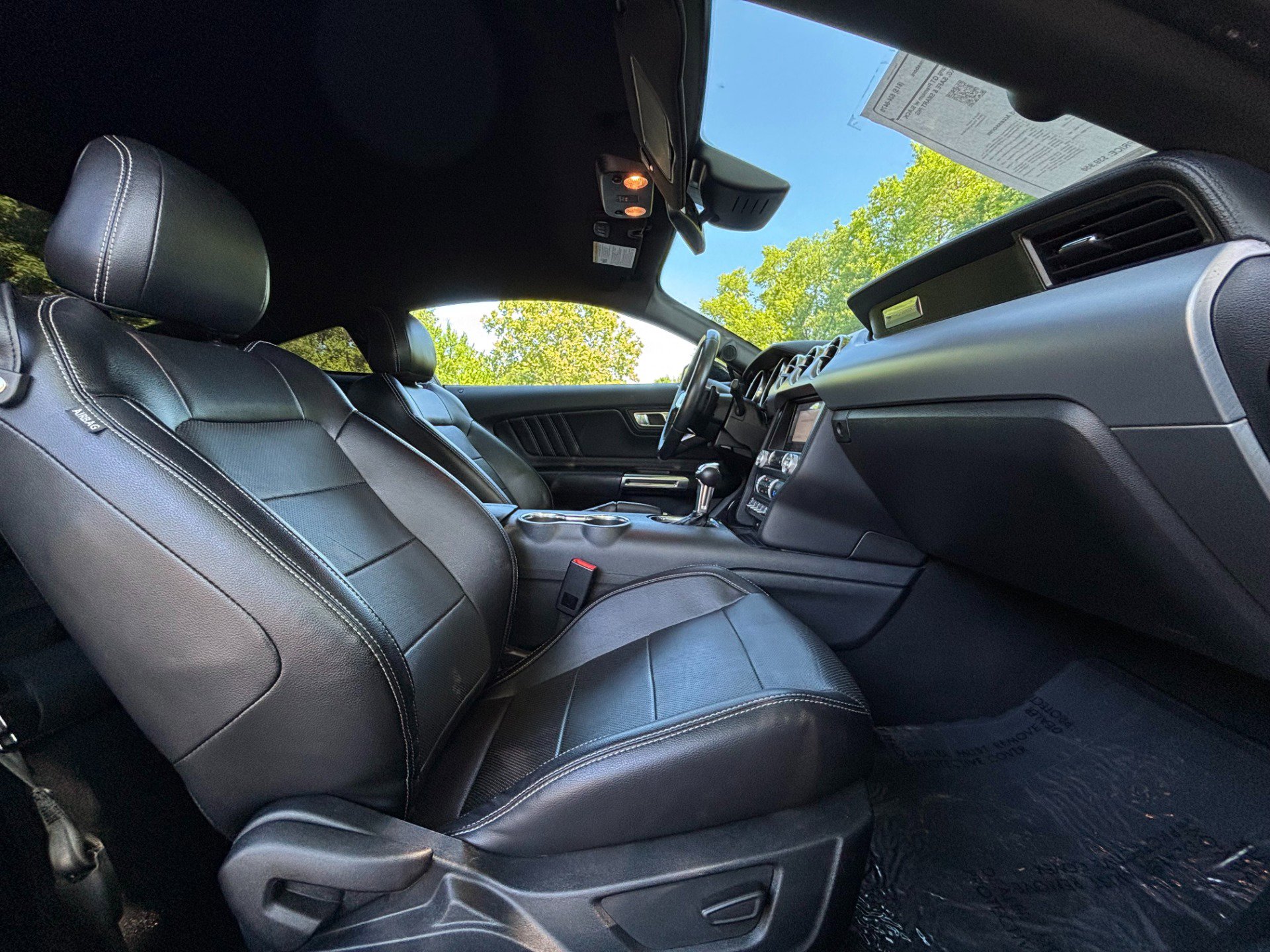 Used 2021 Ford Mustang GT Premium w/ Black Accent Package RWD image 15