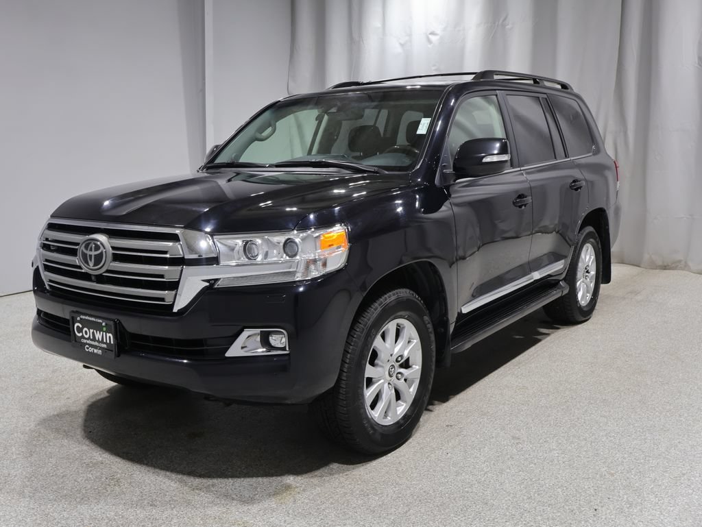 Used 2017 Toyota Land Cruiser AWD/4WD image 7