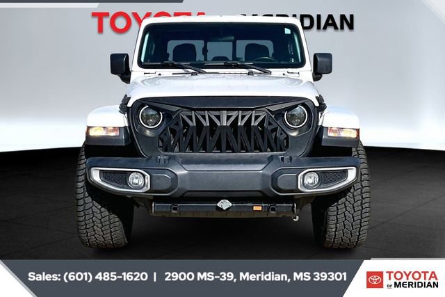 Used 2020 Jeep Gladiator Overland w/ Cold Weather Group image 3