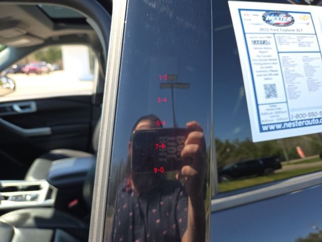 Used 2022 Ford Explorer XLT AWD/4WD image 14