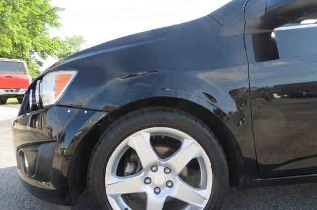 Used 2016 Chevrolet Sonic LTZ image 32