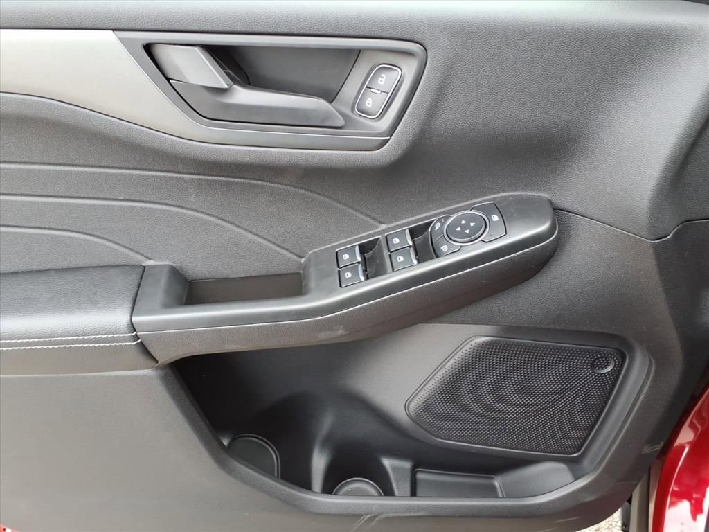 New 2026 Ford Escape Active w/ Cold Weather Package image 8