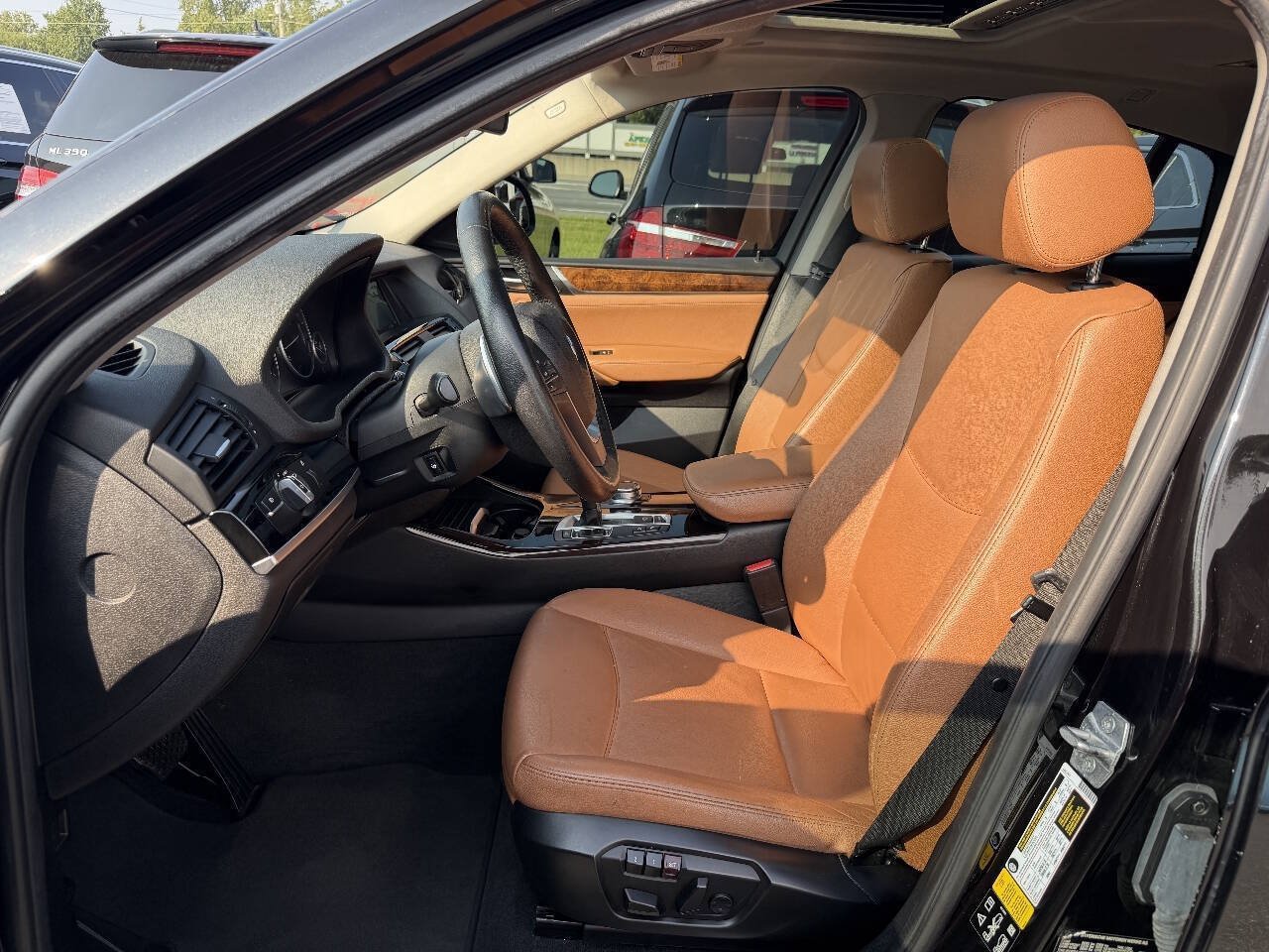 Used 2017 BMW X4 xDrive28i AWD/4WD image 8