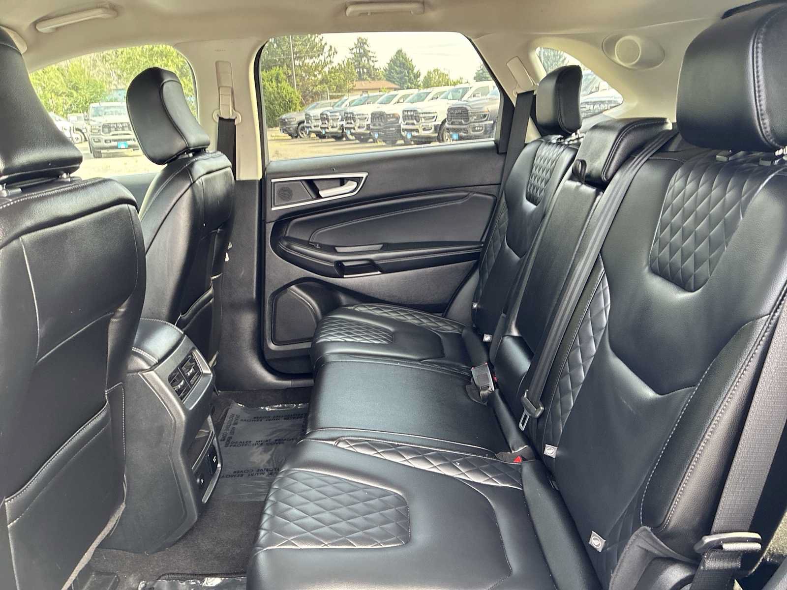 Used 2024 Ford Edge Titanium AWD/4WD image 22