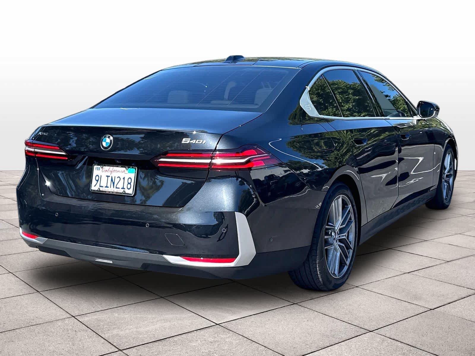 Used 2024 BMW 540i xDrive w/ Executive Package AWD/4WD image 9