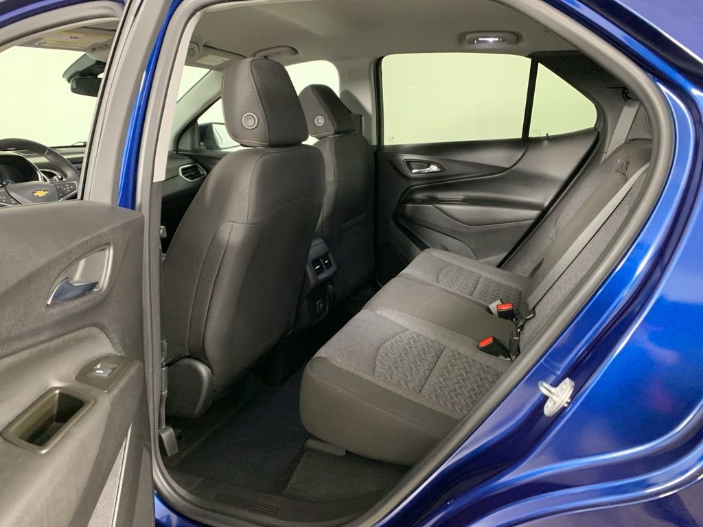 Used 2023 Chevrolet Equinox LT w/ Driver Convenience Package AWD/4WD image 30