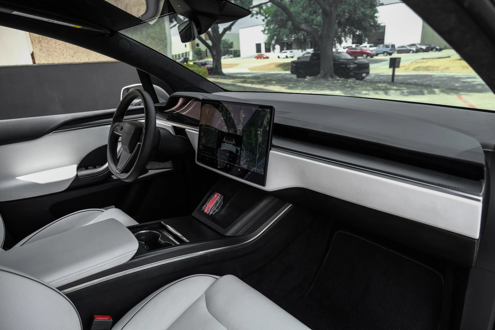 Used 2023 Tesla Model X Plaid AWD/4WD image 11