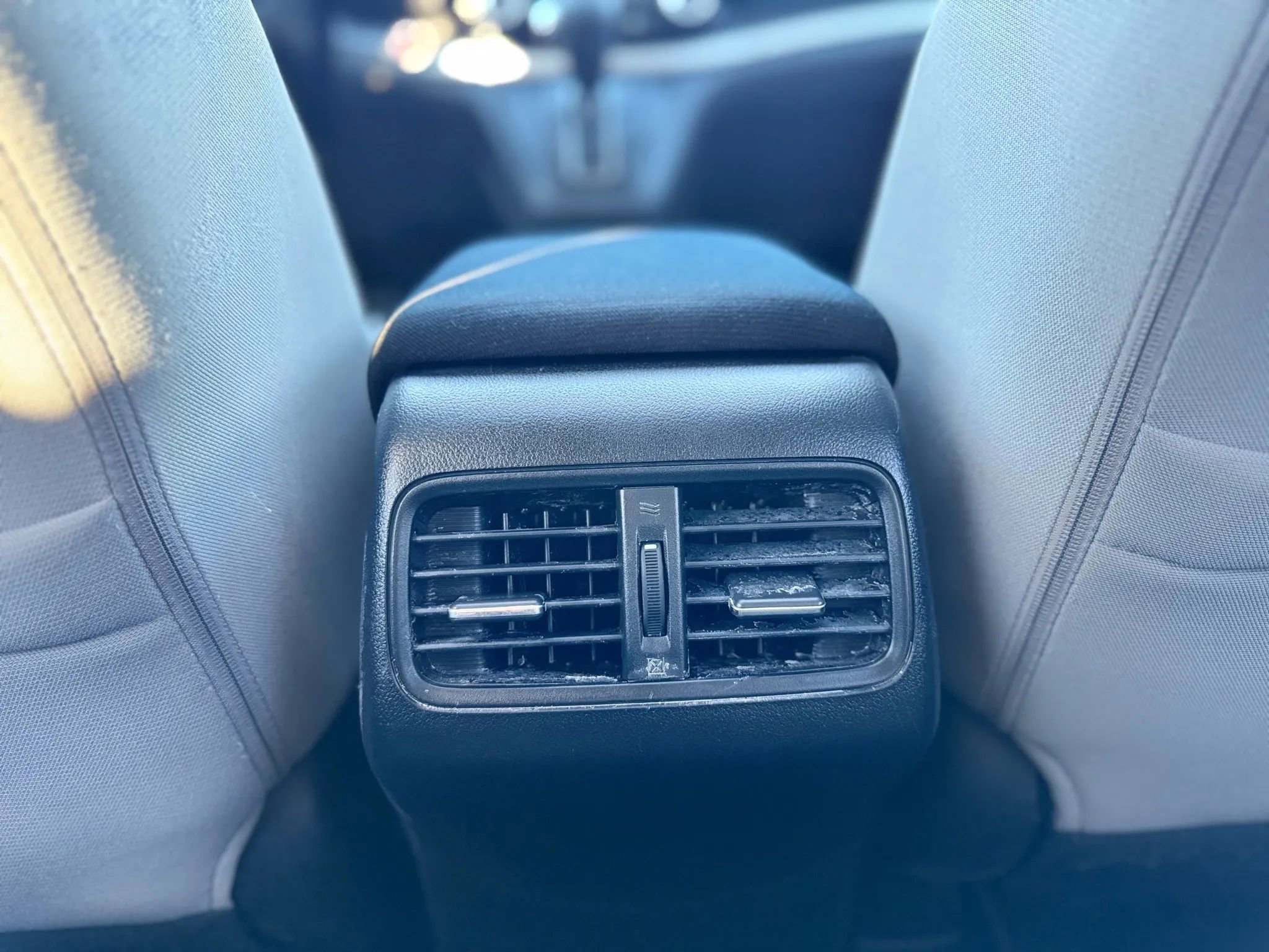 Used 2015 Honda CR-V EX image 40