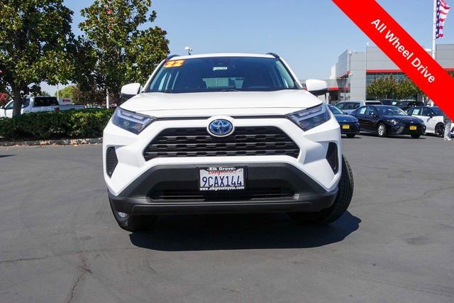 Used 2022 Toyota RAV4 XLE image 6
