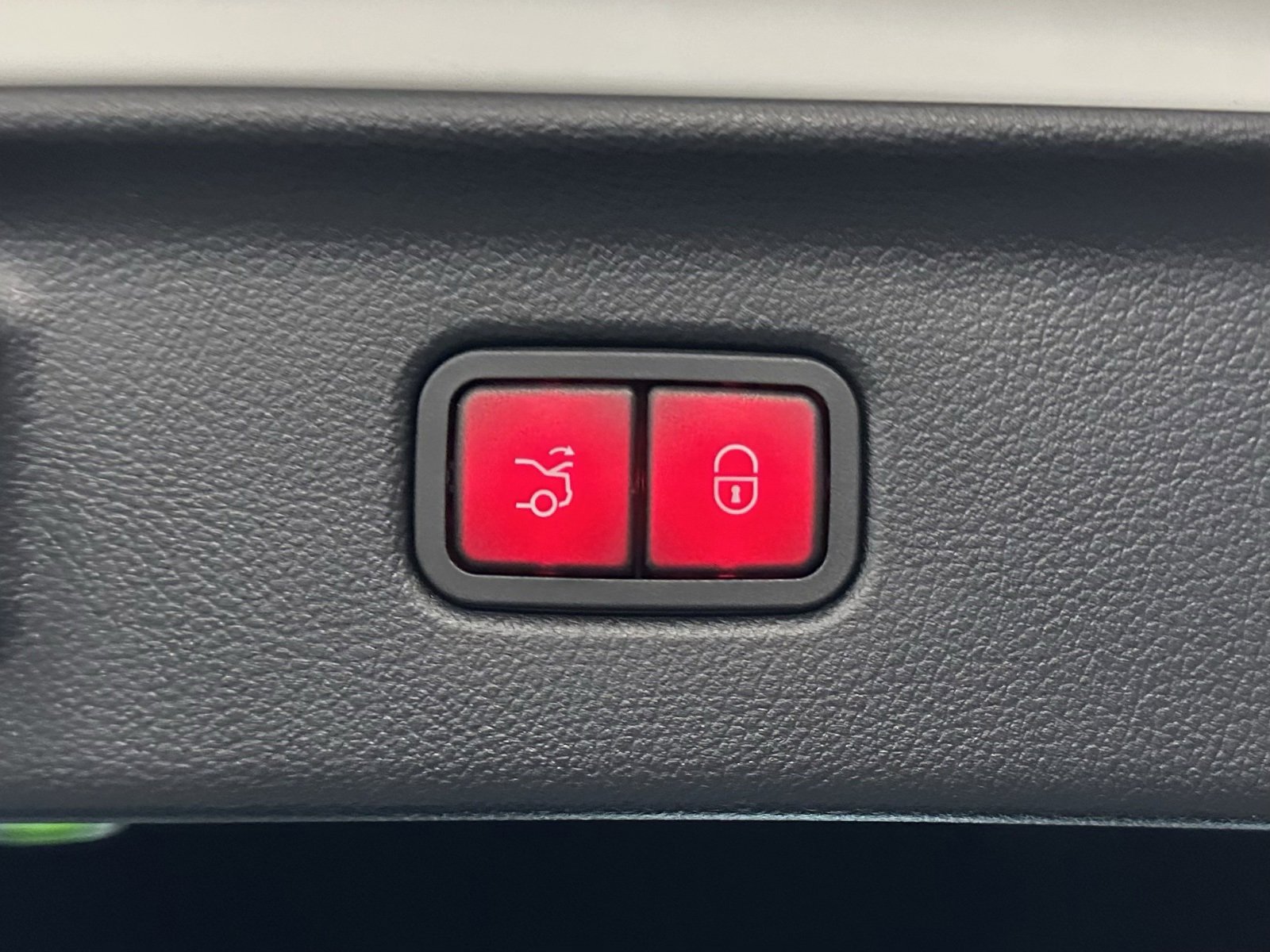 Certified 2023 Mercedes-Benz S 580 4MATIC Sedan image 15