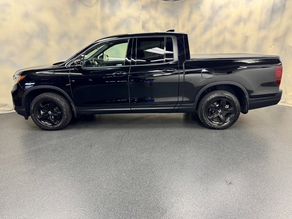Used 2023 Honda Ridgeline Black Edition image 3