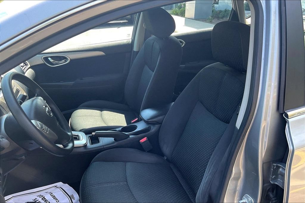 Used 2014 Nissan Sentra SR FWD image 28