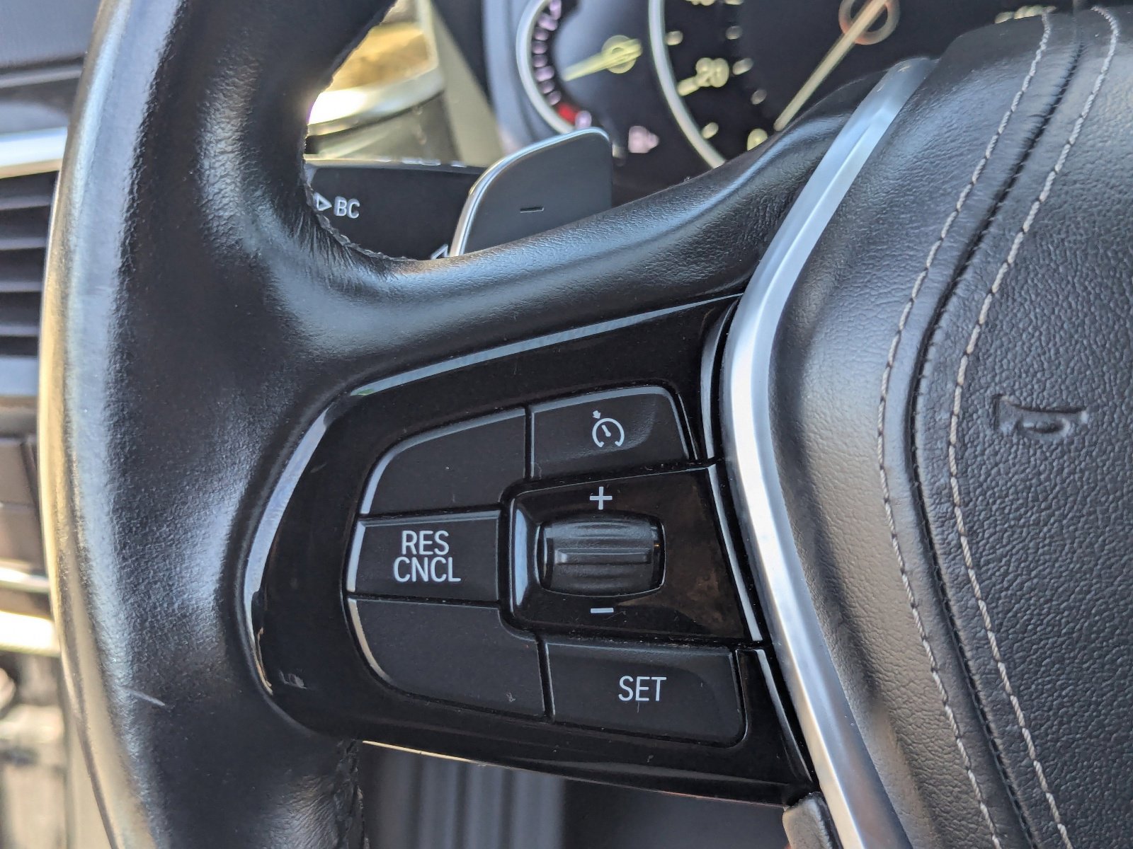 Used 2017 BMW 540i image 29