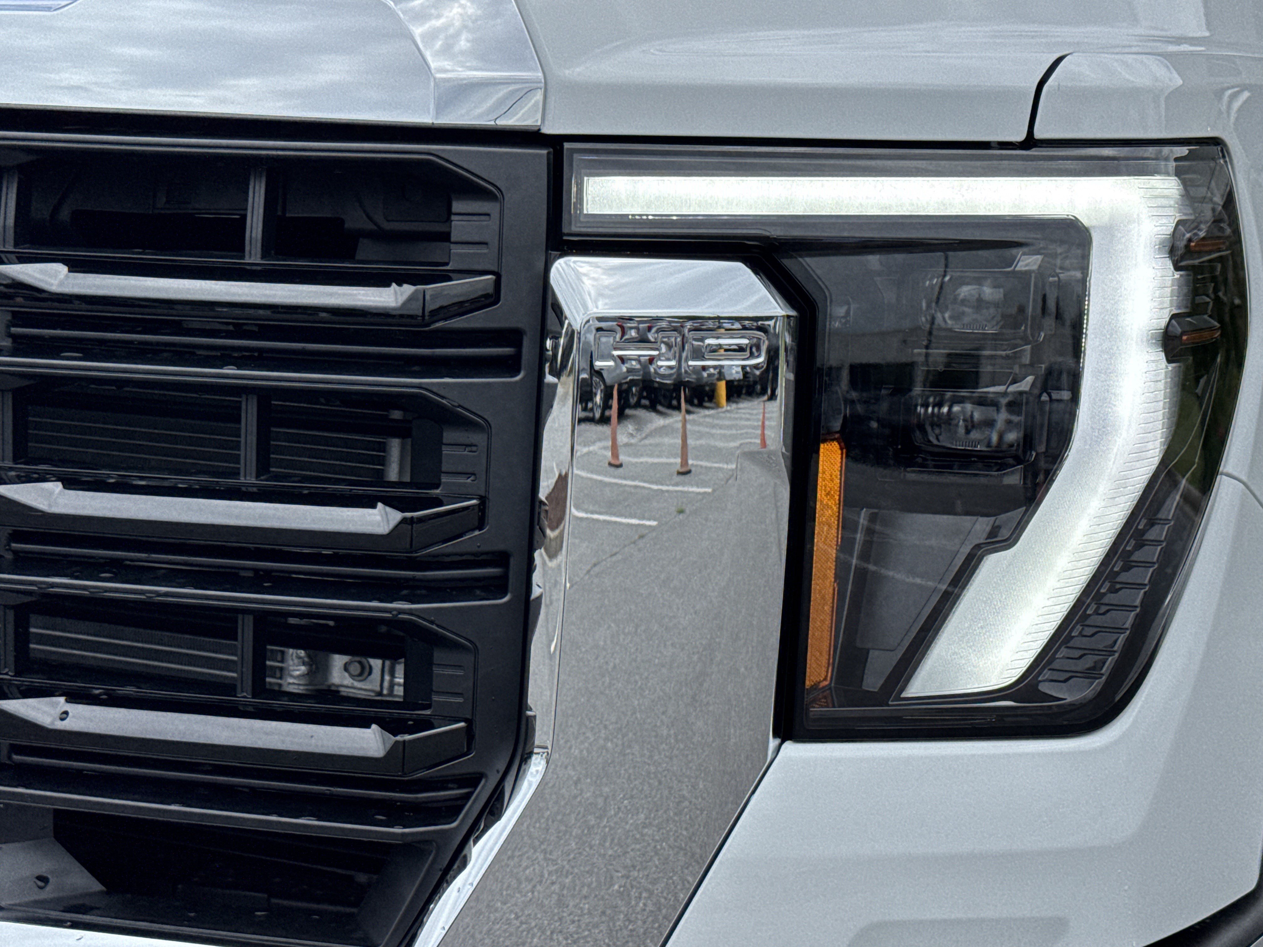 New 2026 GMC Sierra 2500 Pro w/ Convenience Package AWD/4WD image 6