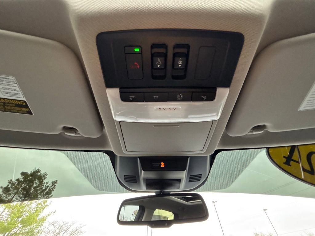 Used 2024 Nissan Rogue Platinum w/ Platinum Premium Package image 41