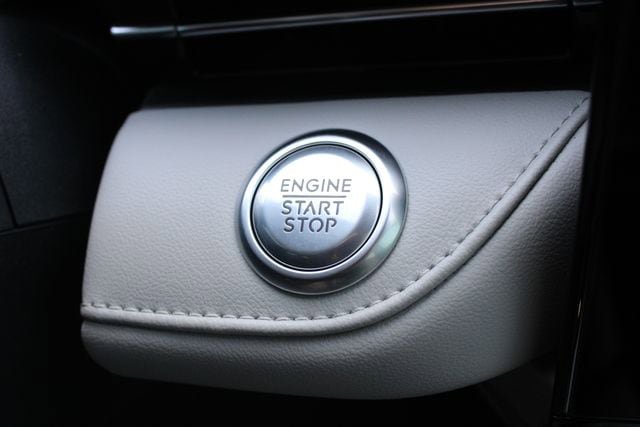 New 2026 Lincoln Nautilus Reserve AWD/4WD image 61