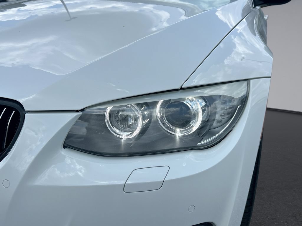 Used 2013 BMW 335is Convertible RWD image 25