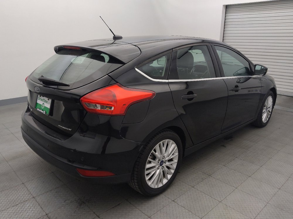 Used 2018 Ford Focus Titanium image 9