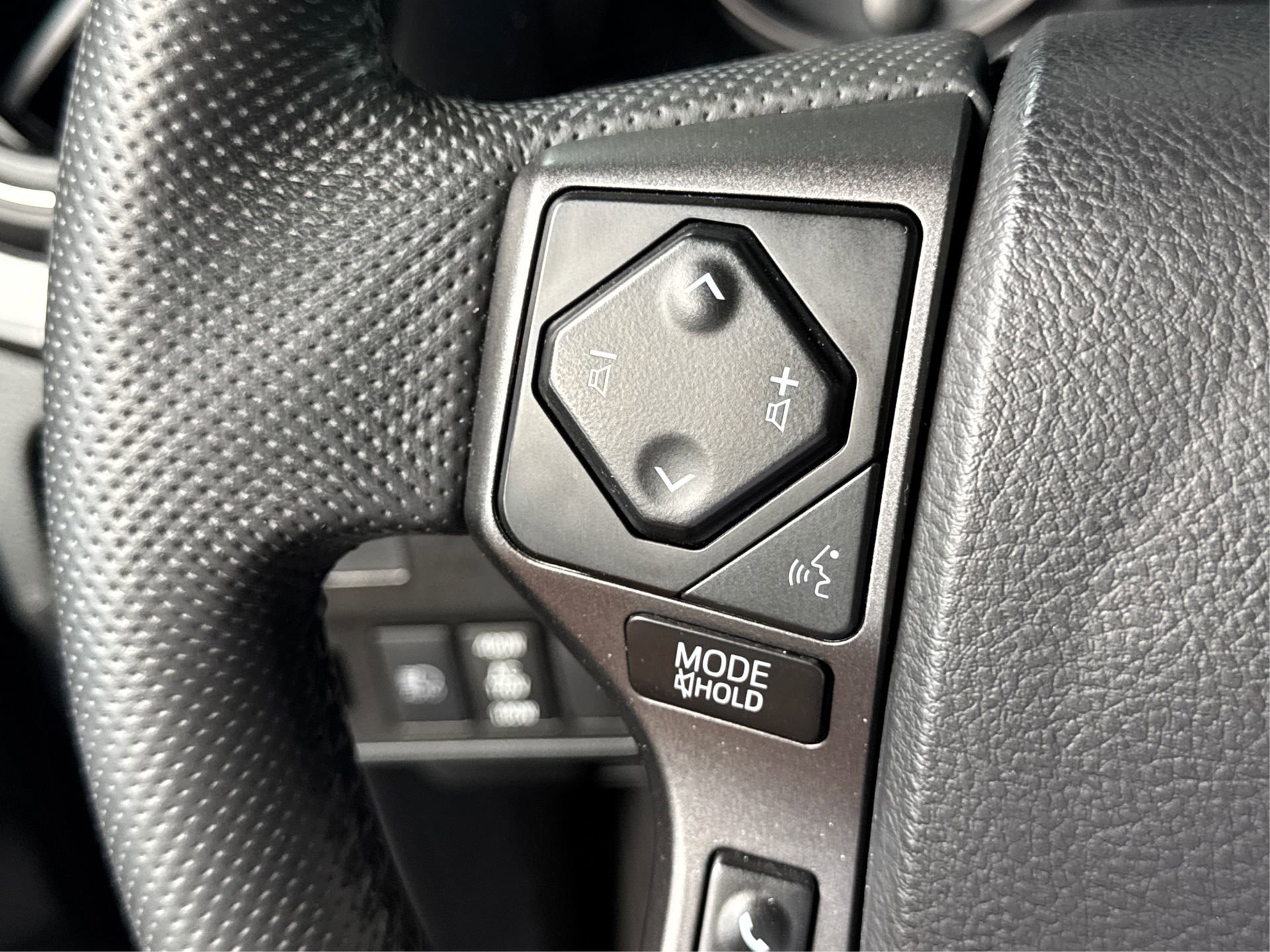 Used 2021 Toyota Tacoma SR5 image 32